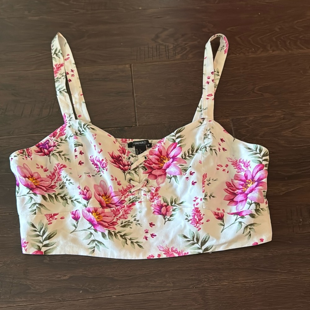 Cropped Hawaiian Lace up top. Size Large.